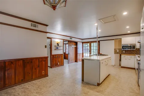 $699,000 | 7937 Deer Trail Drive, Dallas, TX 75238