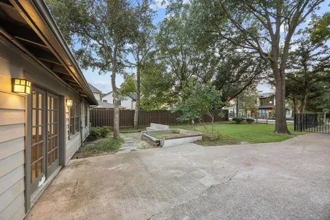 $699,000 | 7937 Deer Trail Drive, Dallas, TX 75238