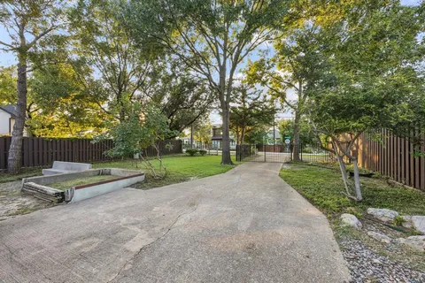 $699,000 | 7937 Deer Trail Drive, Dallas, TX 75238