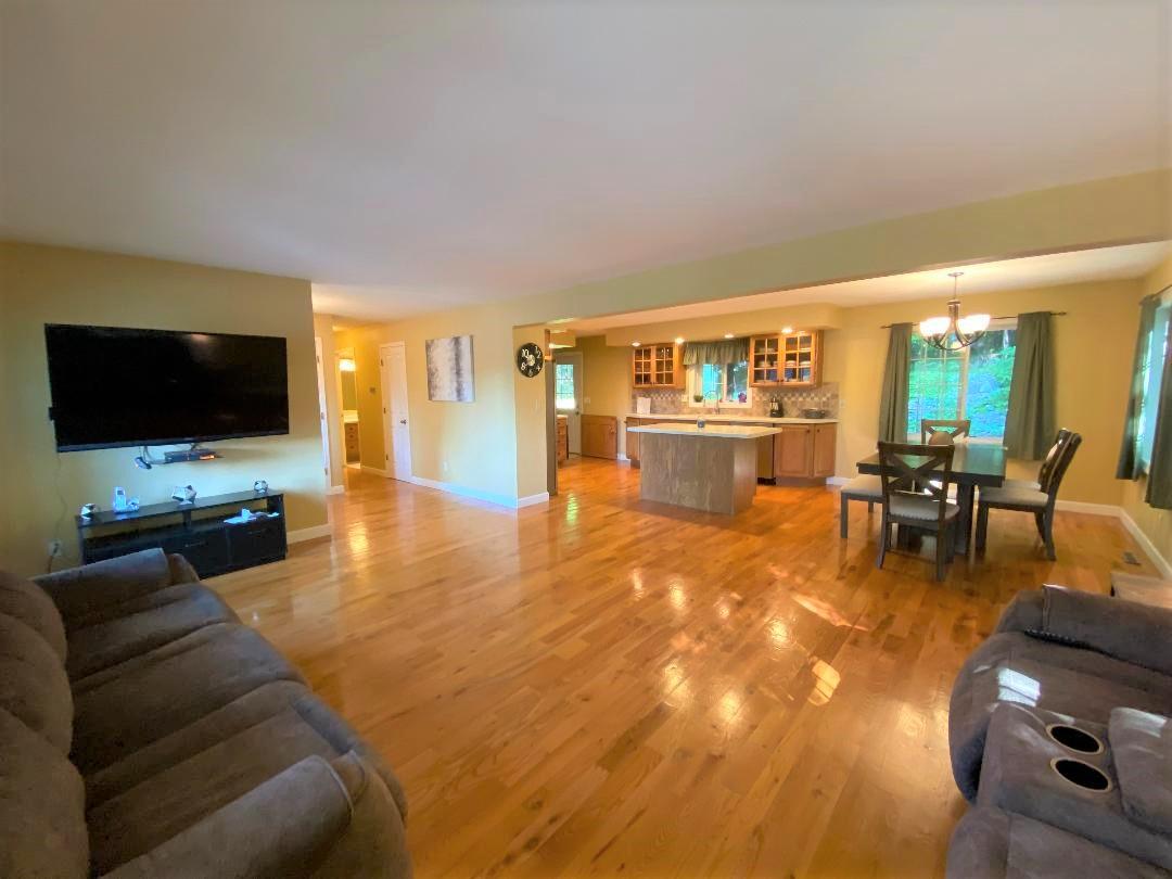 416 Hillside Road Rhinelander, WI 54501 - Photo 9 of 19 Gallery Image 9