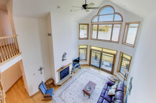 $1,899,000 | 3711 Lake Street, Burlington, WI 53105