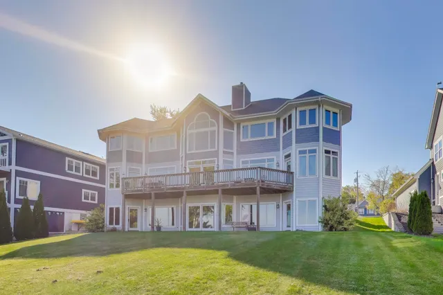 $1,899,000 | 3711 Lake Street, Burlington, WI 53105