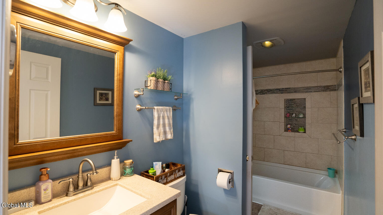 64 Meadow Rue Place Malta, NY 12020 - Photo 24 of 36 Primary Bedroom Full Bathroom
