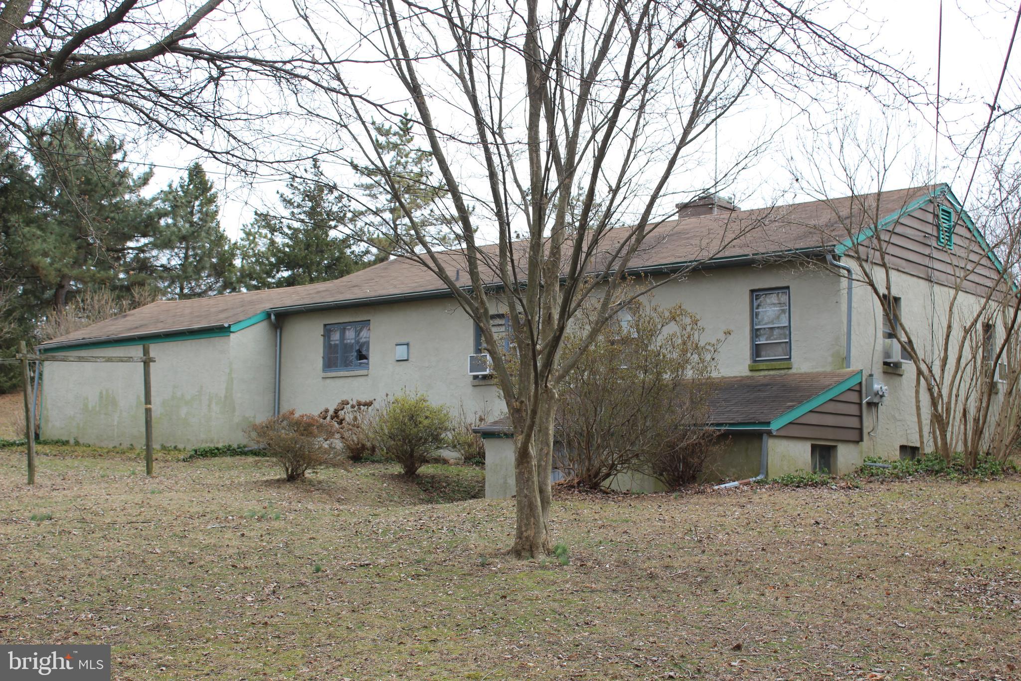 679 West Boot Road Downingtown, PA 19335 - Photo 2 of 15