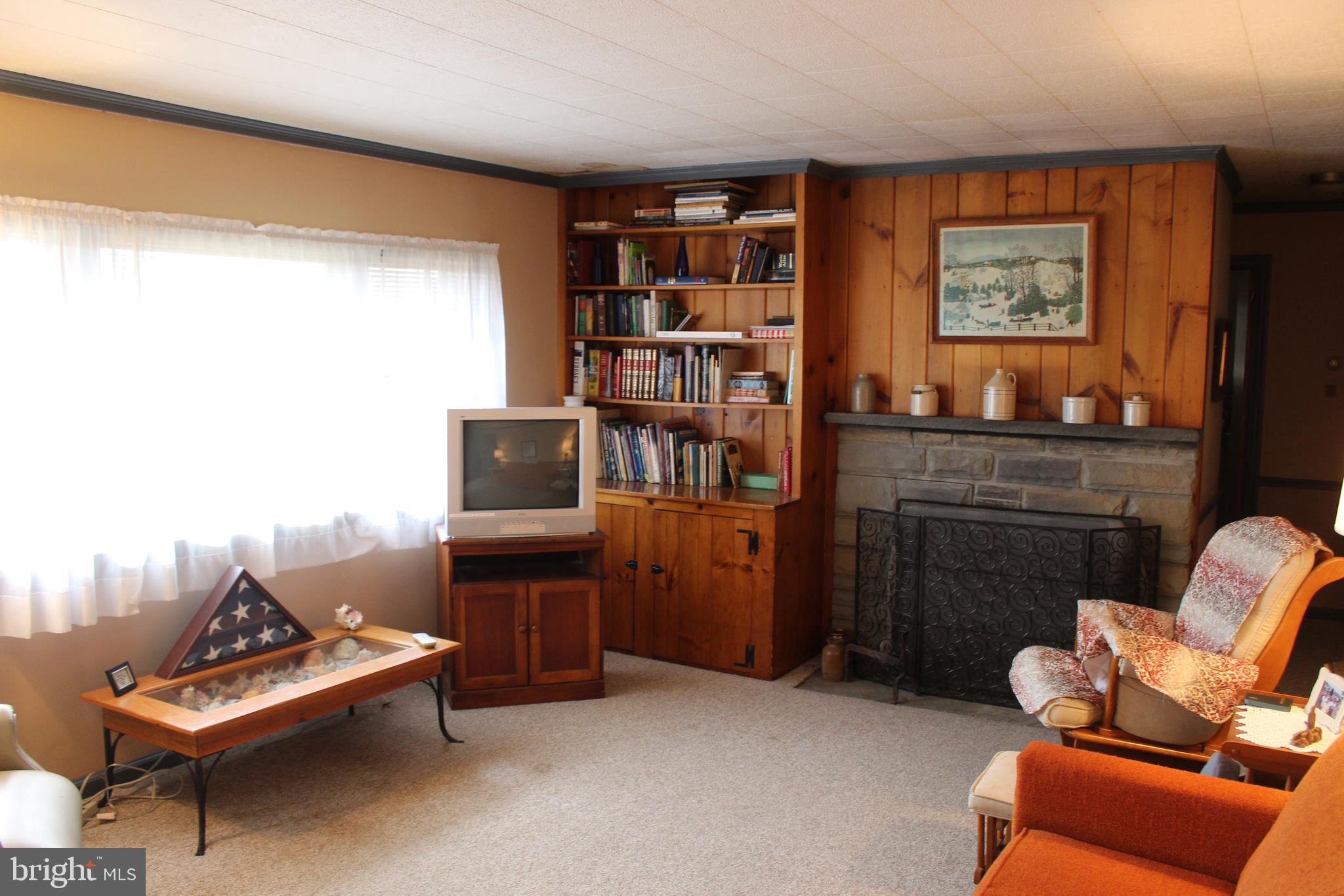 679 West Boot Road Downingtown, PA 19335 - Photo 11 of 15