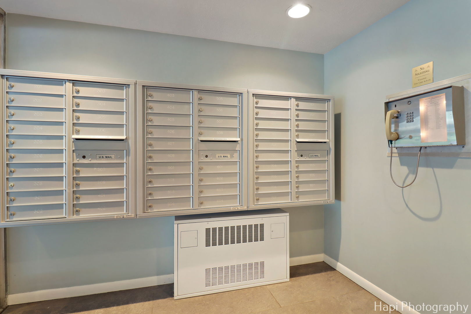 1567 Ridge Avenue, Unit 401 Evanston, IL 60201 - Photo 26 of 27 Gallery Image 26