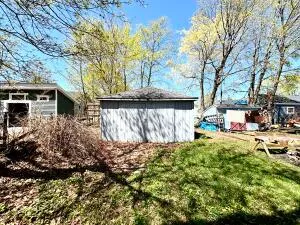 $125,000 | 91 Elm Street, Millinocket, ME 04462