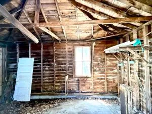 $125,000 | 91 Elm Street, Millinocket, ME 04462