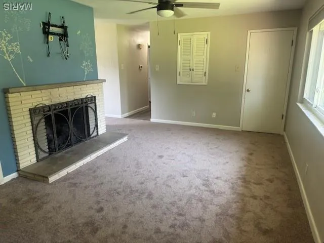 $1,975 | 11817 Helta Drive, St. Louis, MO 63128