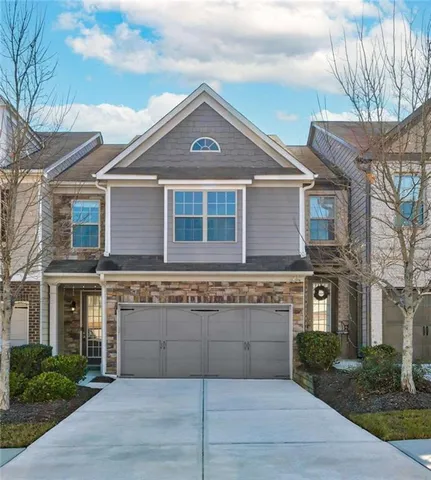 $2,350 | 7601 Summer Berry Lane, Lithonia, GA 30038