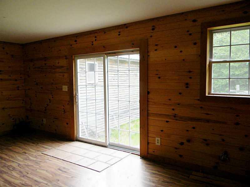 190 Vienna Road New Sharon, ME 04955 - Photo 10 of 17 Living Room.