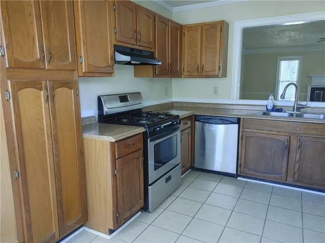 $1,700 | 601 Oakmont Lane, Norcross, GA 30093