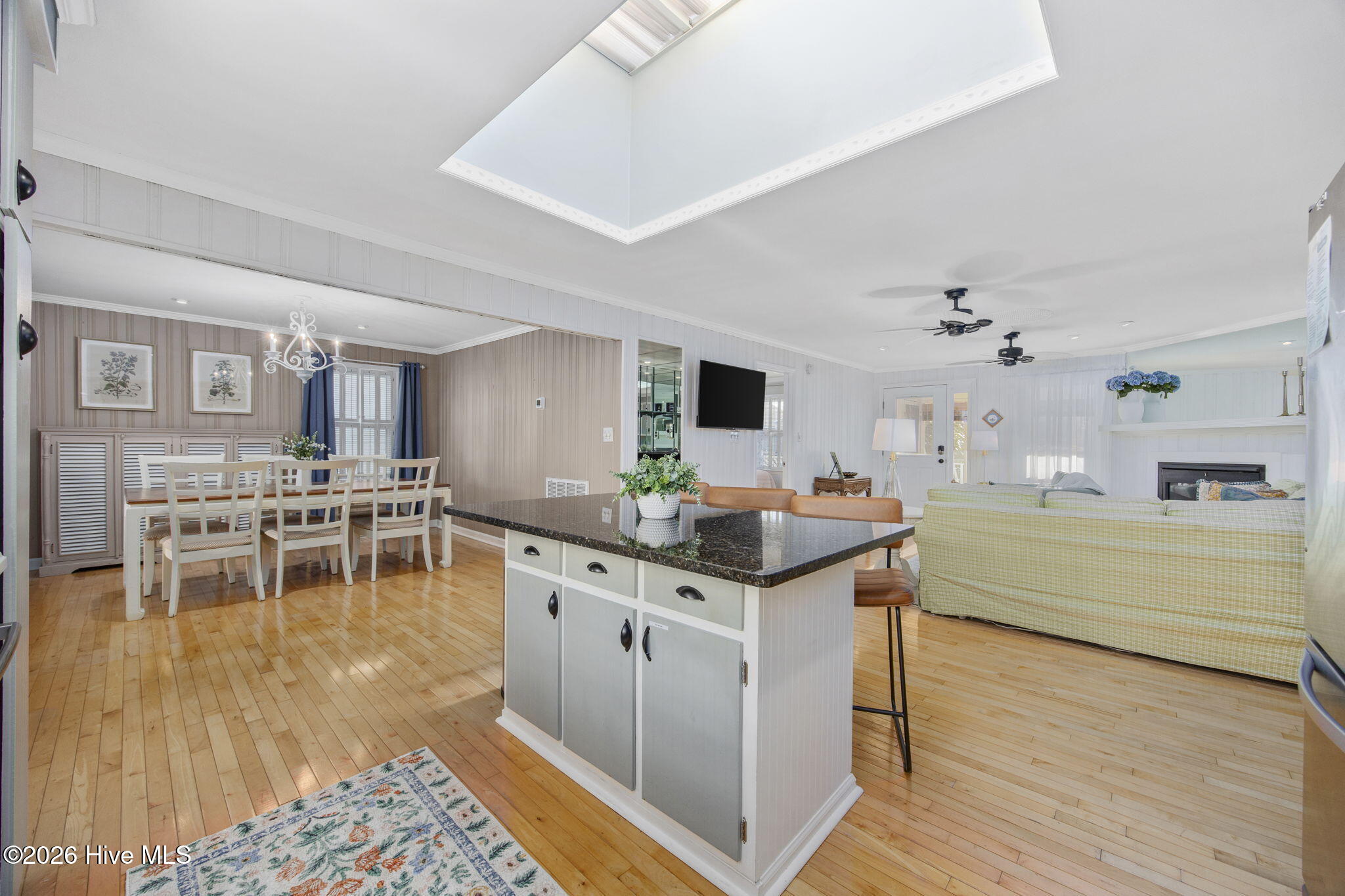 407 35th Street Sunset Beach, NC 28468 - Photo 11 of 55 11-web-or-mls-Full-29