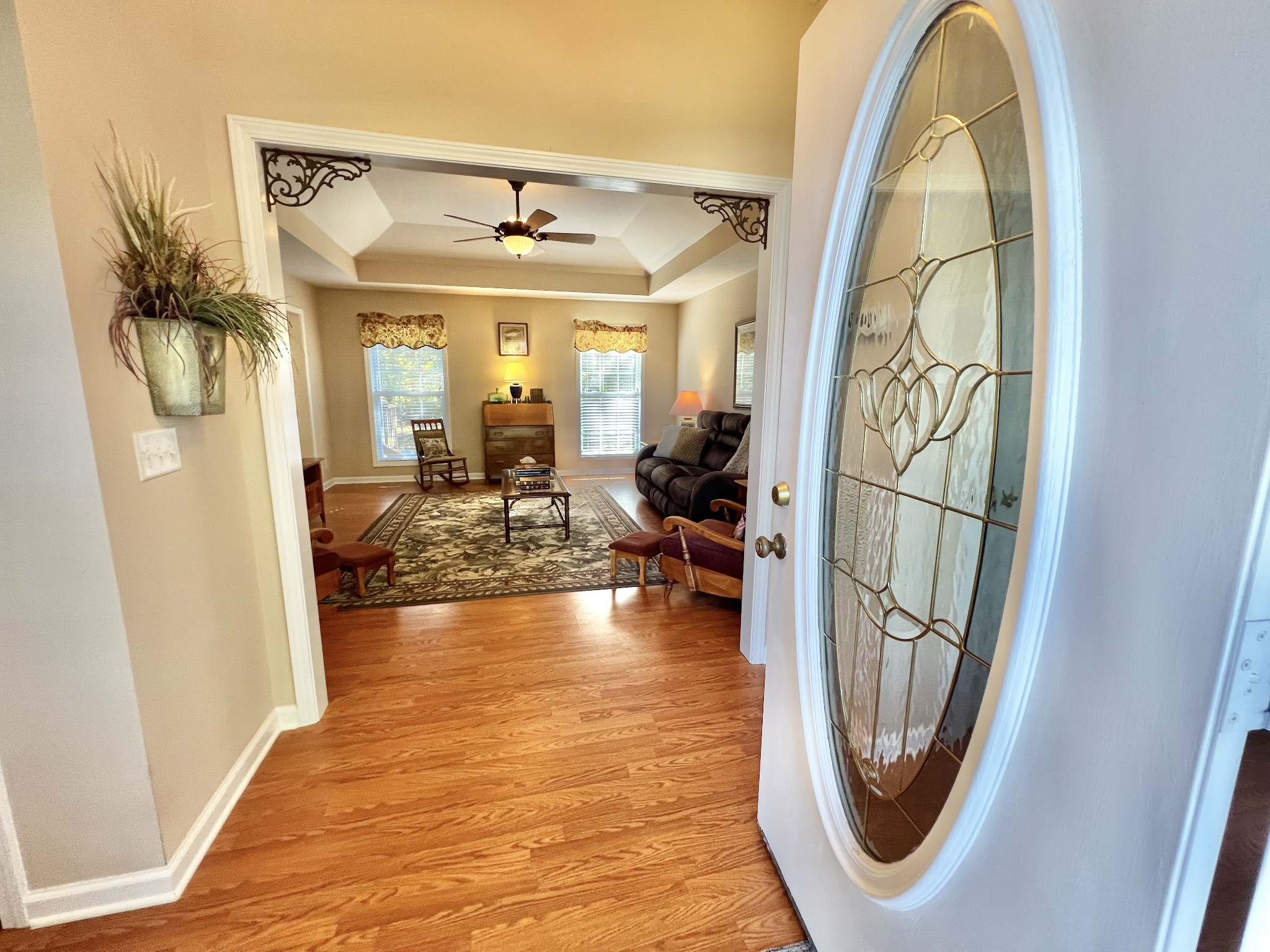 291 Bailey Lane Pleasant View, TN 37146 - Photo 4 of 37 a view of a living room
