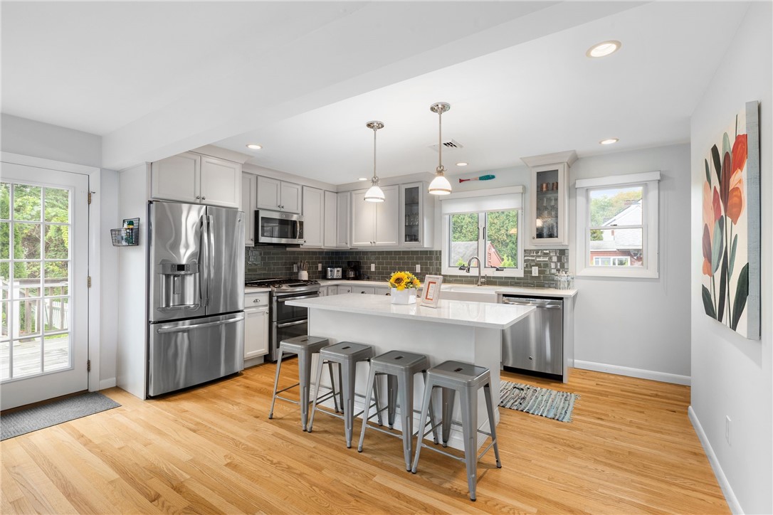 55 Bayview Road Charlestown, RI 02813 - Photo 10 of 39 Gallery Image 10