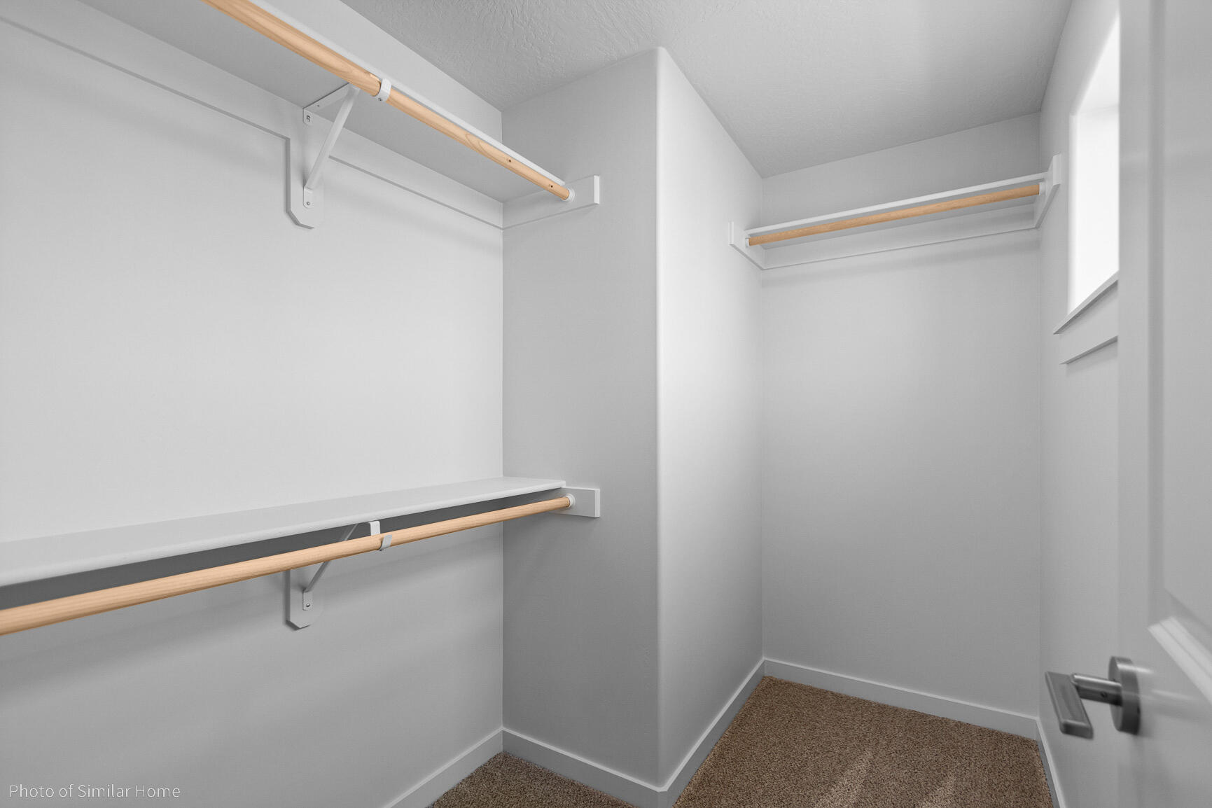 3374 Northwest 7th Street Redmond, OR 97756 - Photo 13 of 17 Jordan - Main Closet