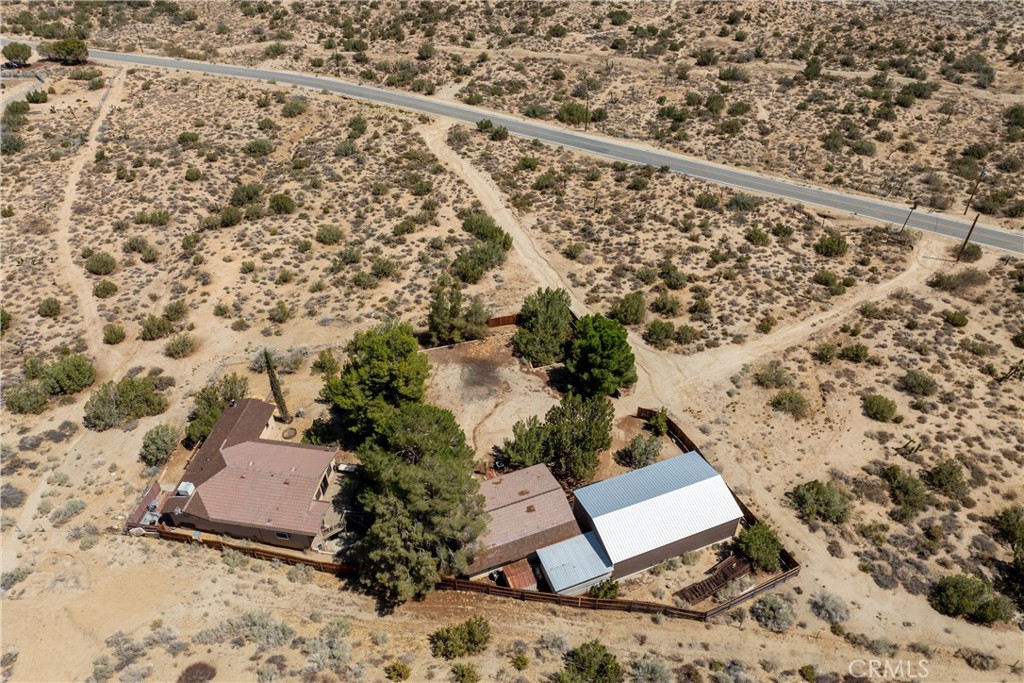 32451 Valyermo Road Pearblossom, CA 93553 - Photo 31 of 38 an aerial view of a backyard