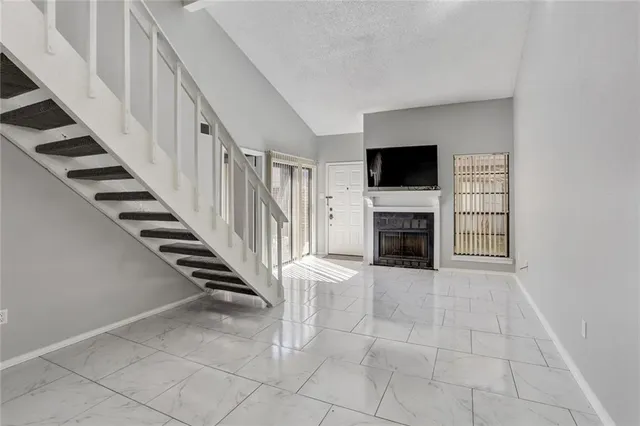 $1,695 | 2912 Manhattan Boulevard, Unit 133, Harvey, LA 70058