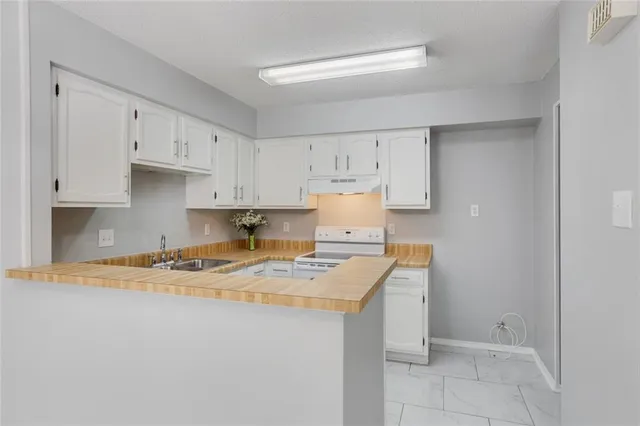 $1,695 | 2912 Manhattan Boulevard, Unit 133, Harvey, LA 70058