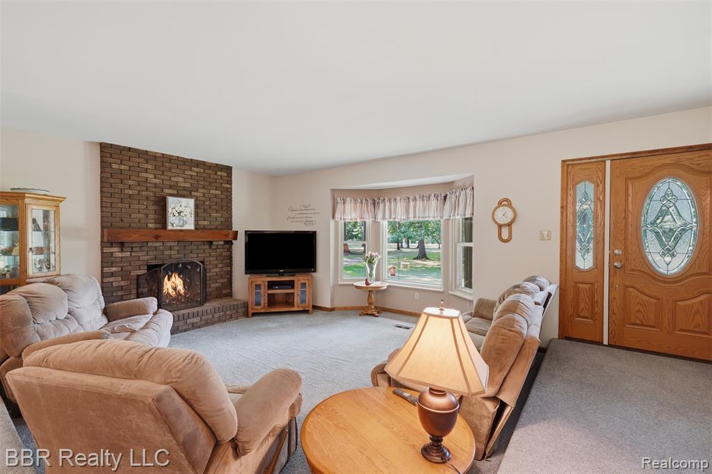 22243 Inkster Road Romulus, MI 48174 - Photo 6 of 49 Gallery Image 6