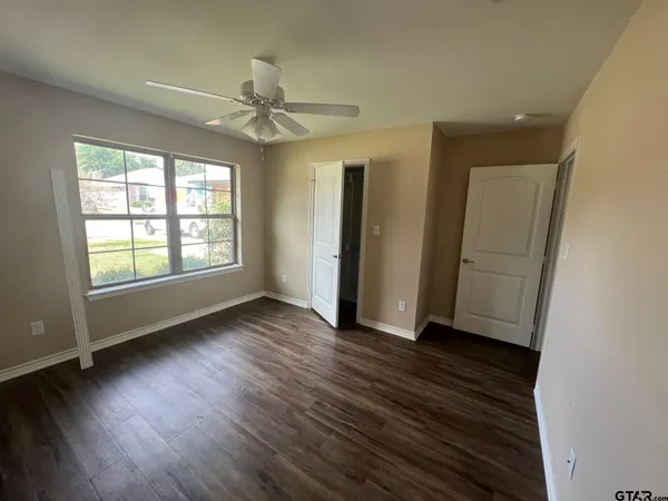 $1,800 | 6936 Vernado Drive, Flint, TX 75762