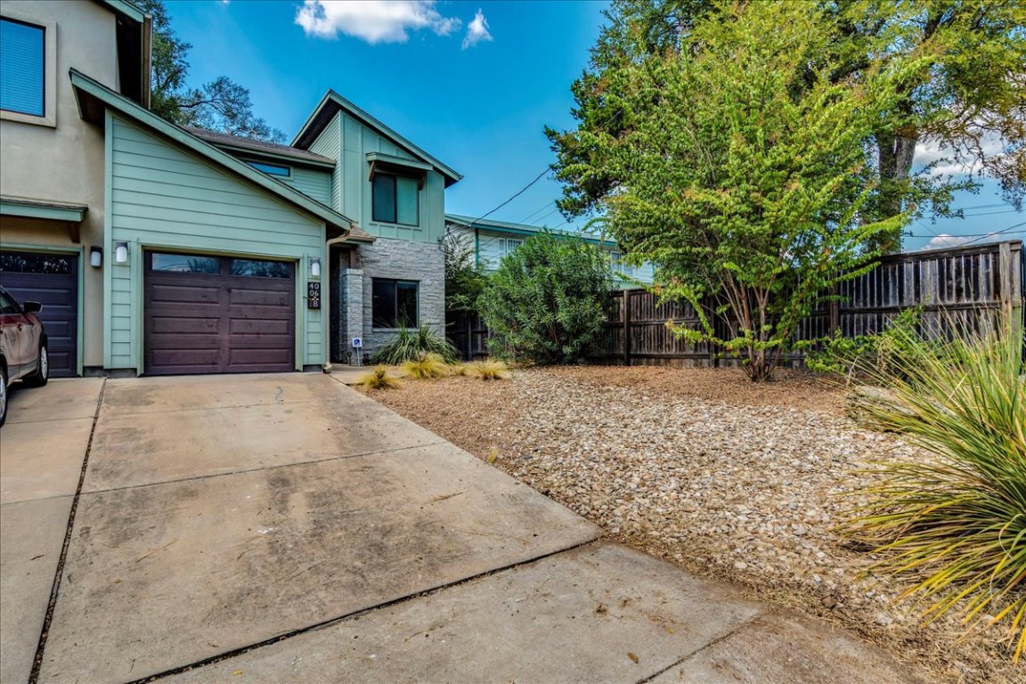 4006 Valley View Road, Unit B Austin, TX 78704 - Photo 26 of 32 a view of a house with a yard