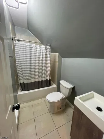 $1,400 | 377 South 10th Street, Unit 3, Newark, NJ 07103