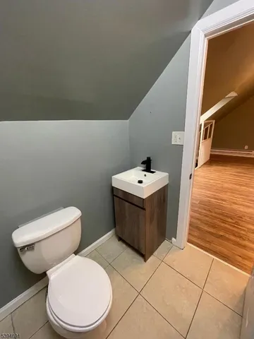 $1,400 | 377 South 10th Street, Unit 3, Newark, NJ 07103