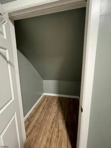 $1,400 | 377 South 10th Street, Unit 3, Newark, NJ 07103