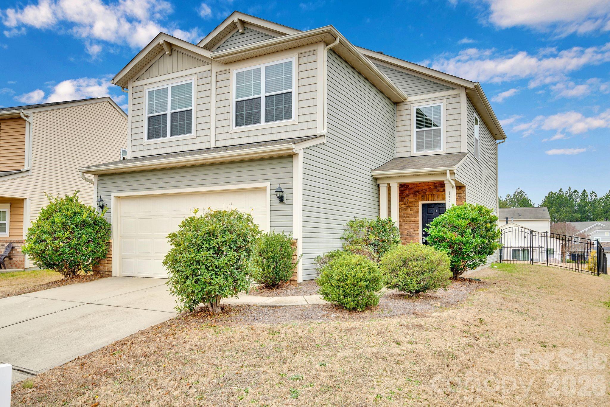 13718 Porter Creek Road Charlotte, NC 28262 - Photo 3 of 45