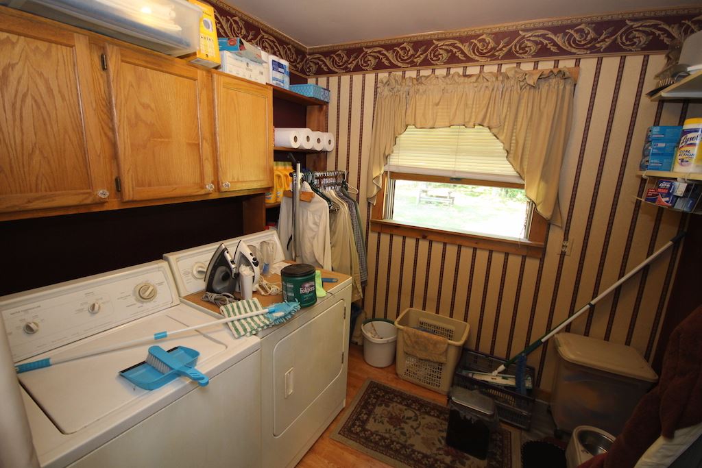 9510 East Remus Road Mount Pleasant, MI 48858 - Photo 10 of 32 1804280-9.JPG