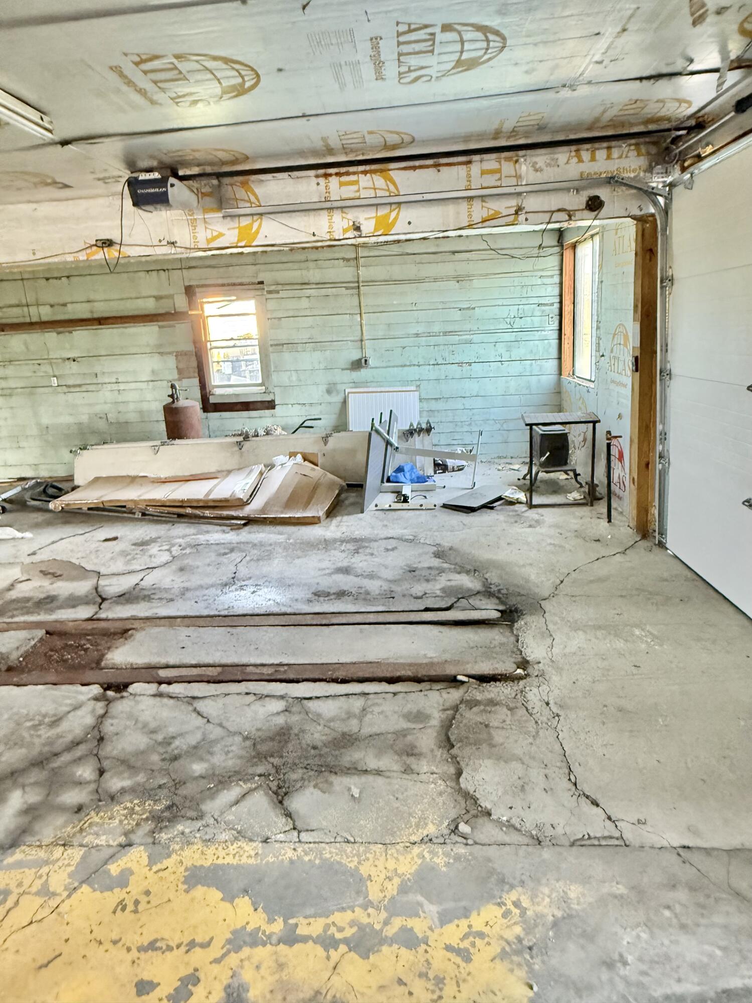 982 Main Street Grand Isle, ME 04746 - Photo 85 of 97 Garage