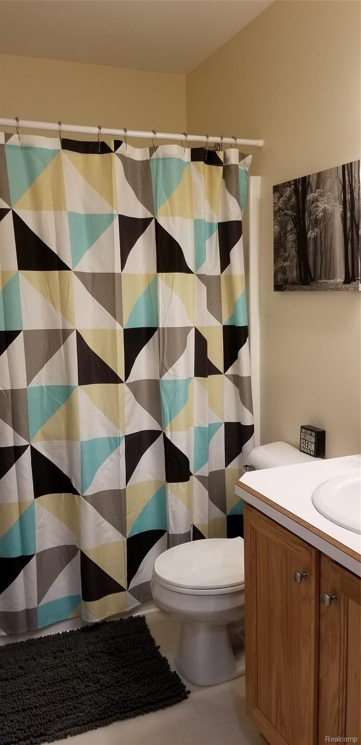 1180 Reid Road Grand Blanc, MI 48439 - Photo 14 of 29 20190610_181721.jpg