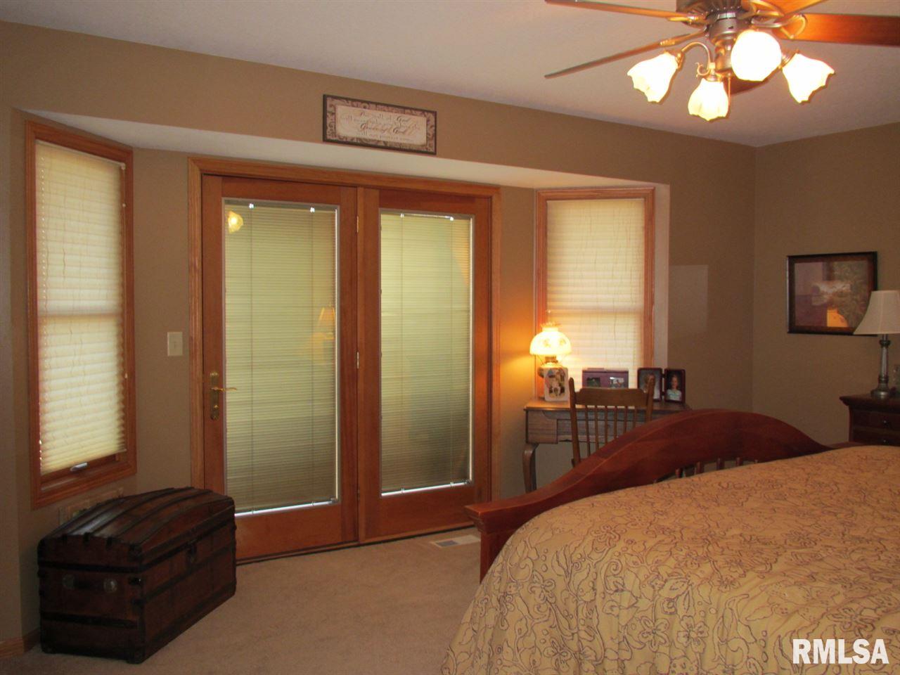 418 Ridge Drive Geneseo, IL 61254 - Photo 17 of 24 Gallery Image 17