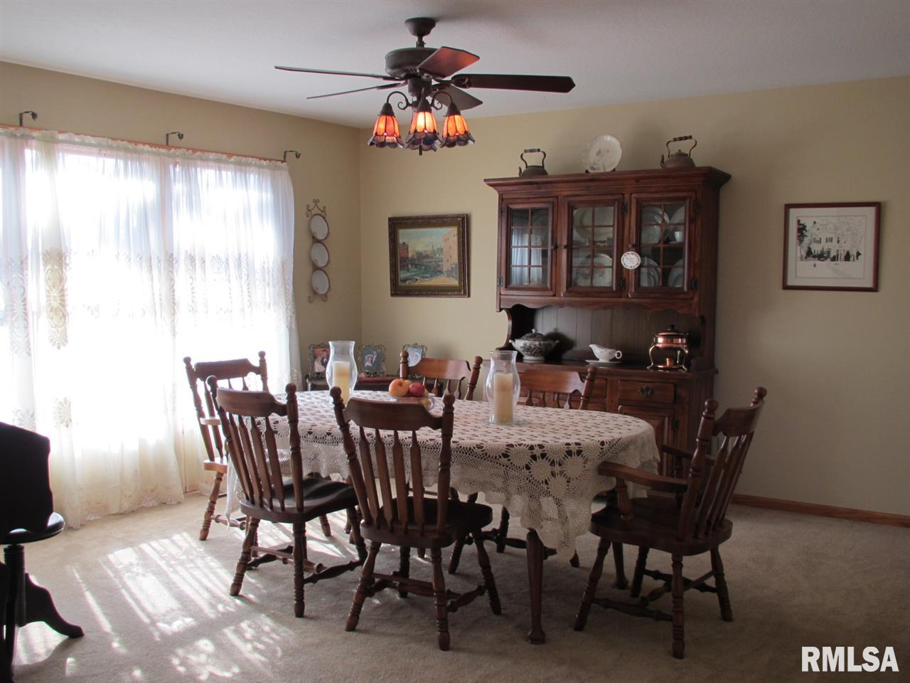 418 Ridge Drive Geneseo, IL 61254 - Photo 9 of 24 Gallery Image 9