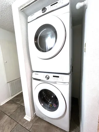 $1,850 | 2510 Grants Lake Boulevard, Unit 56, Sugar Land, TX 77479
