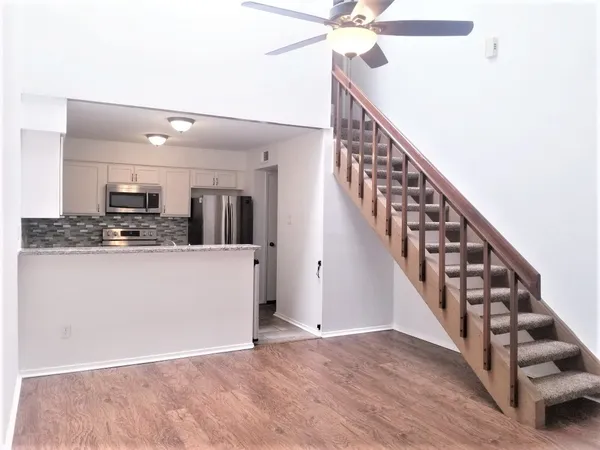 $1,850 | 2510 Grants Lake Boulevard, Unit 56, Sugar Land, TX 77479
