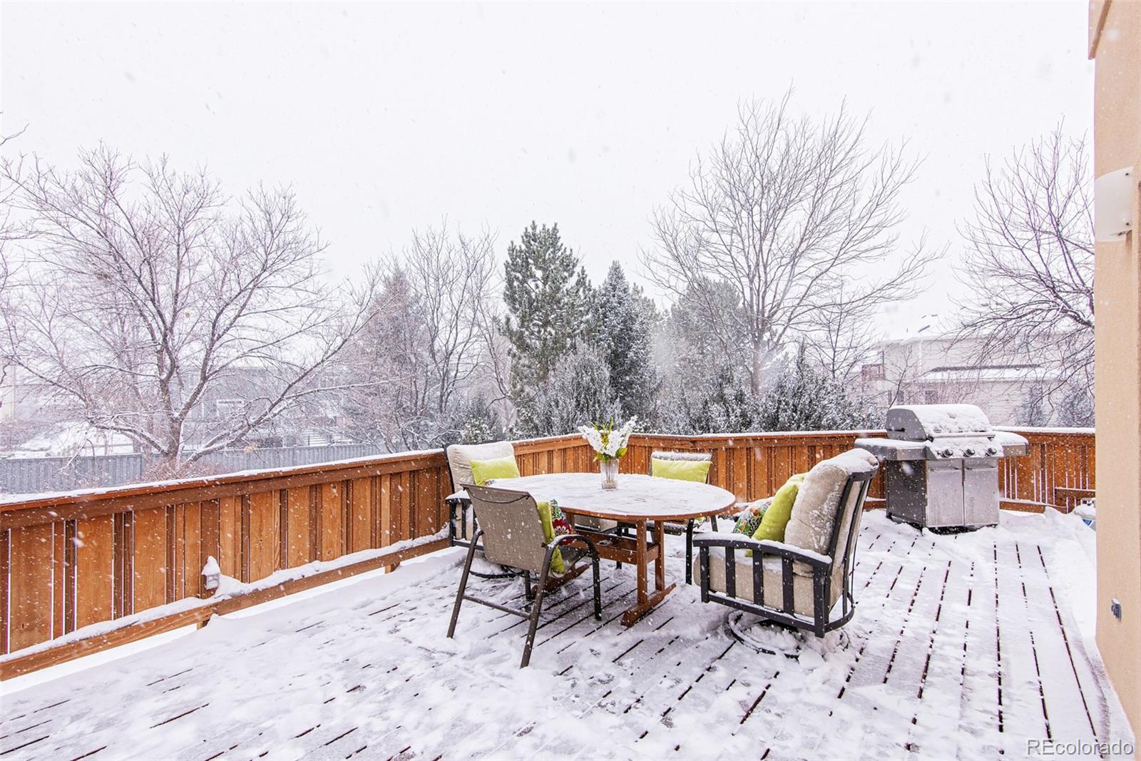 535 Sawtooth Point Lafayette, CO 80026 - Photo 35 of 40 a view of a chairs and table on the terrace