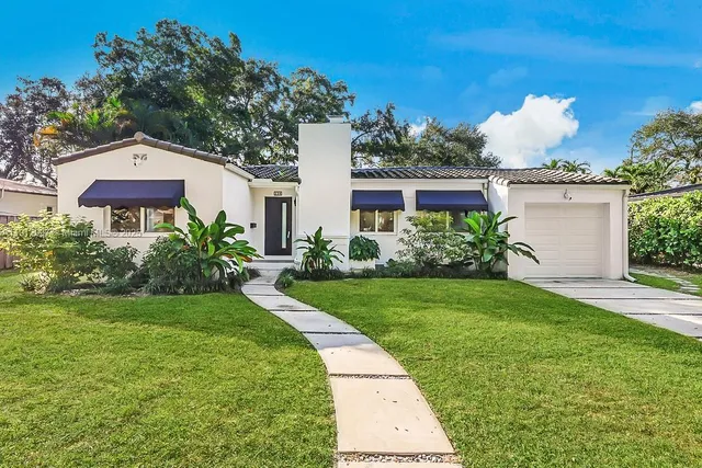 $865,000 | 114 Northeast 107th Street, Miami Shores, FL 33161