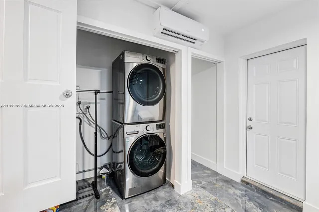 $865,000 | 114 Northeast 107th Street, Miami Shores, FL 33161