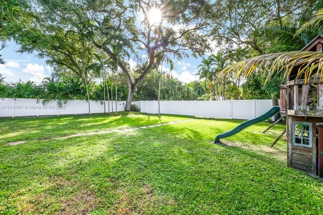$865,000 | 114 Northeast 107th Street, Miami Shores, FL 33161
