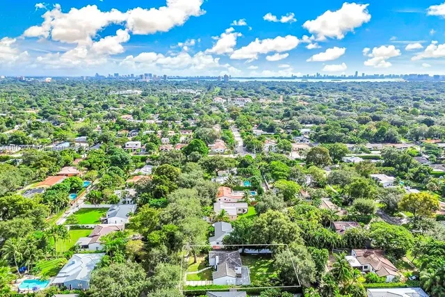 $865,000 | 114 Northeast 107th Street, Miami Shores, FL 33161