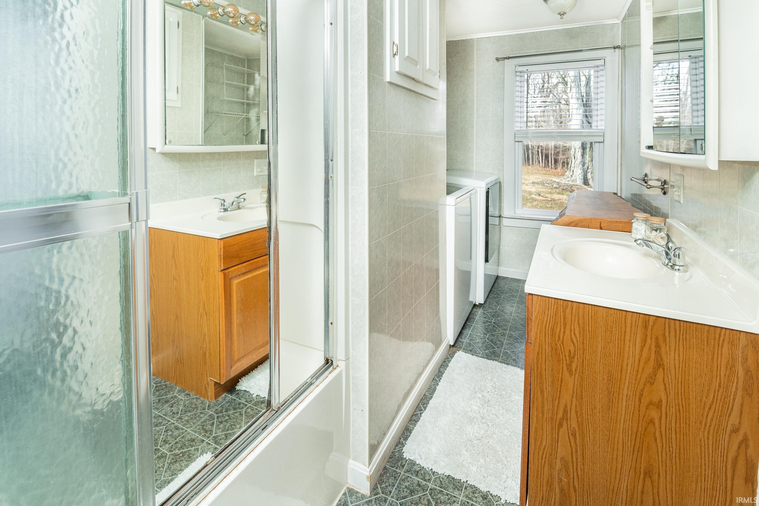 7544 South Fairfax Road Bloomington, IN 47401 - Photo 2 of 36