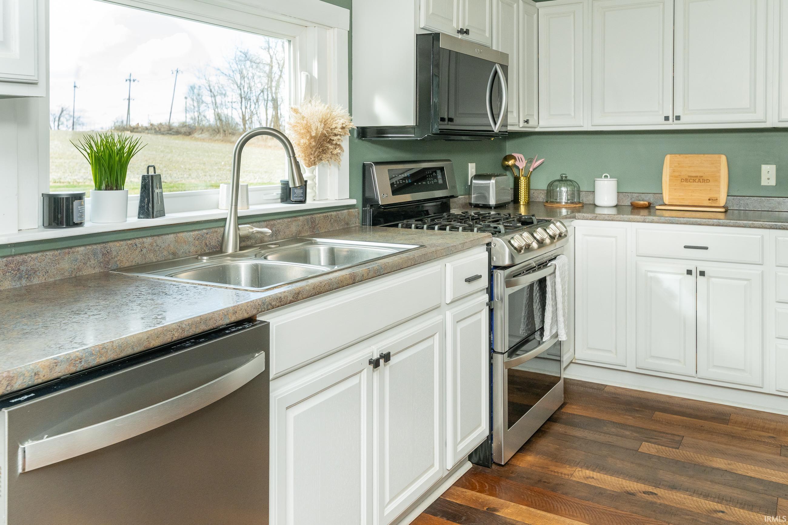 7544 South Fairfax Road Bloomington, IN 47401 - Photo 25 of 36