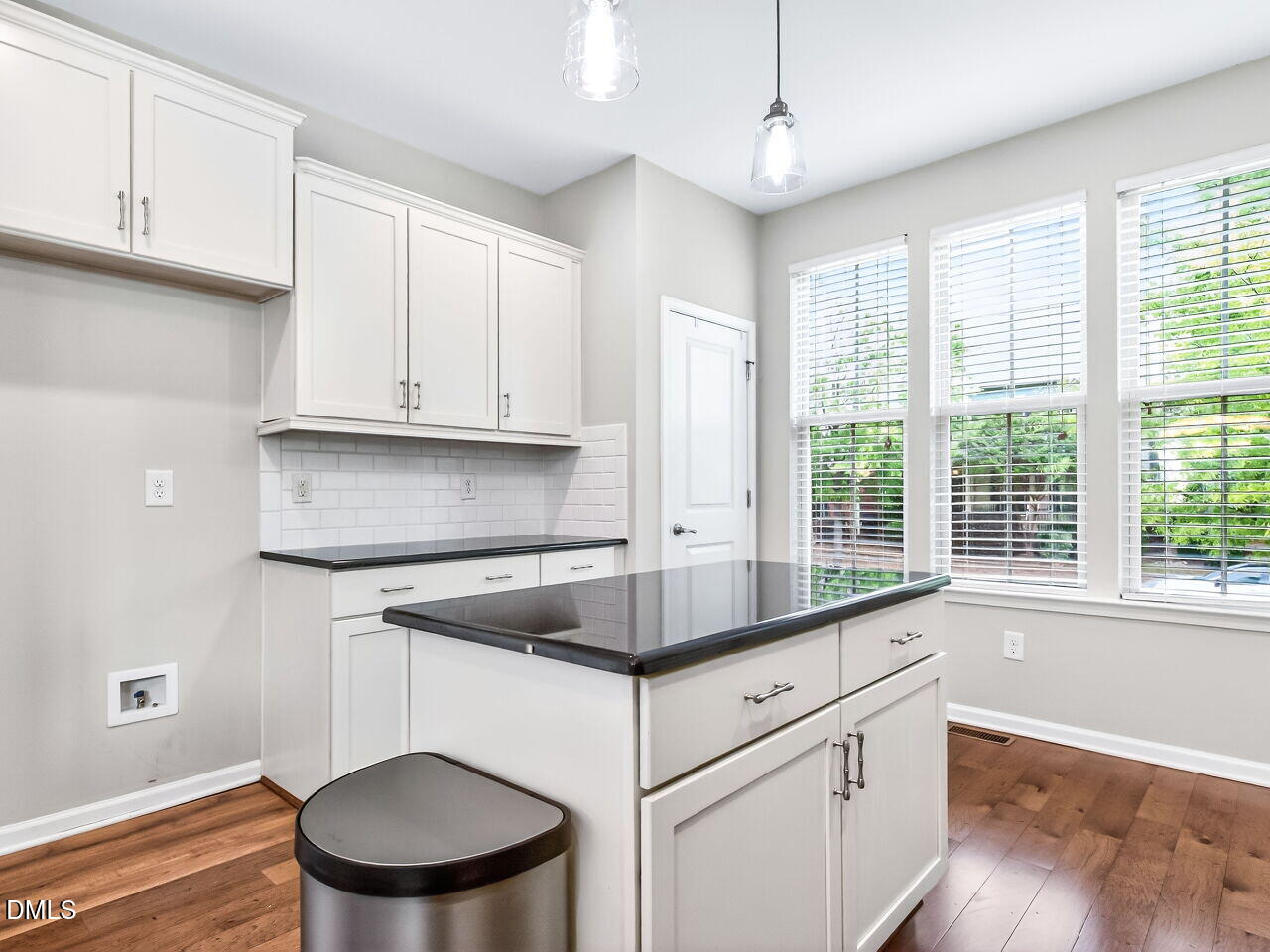 5617 Wade Park Boulevard Raleigh, NC 27607 - Photo 12 of 31 012-1280x960-kitchen