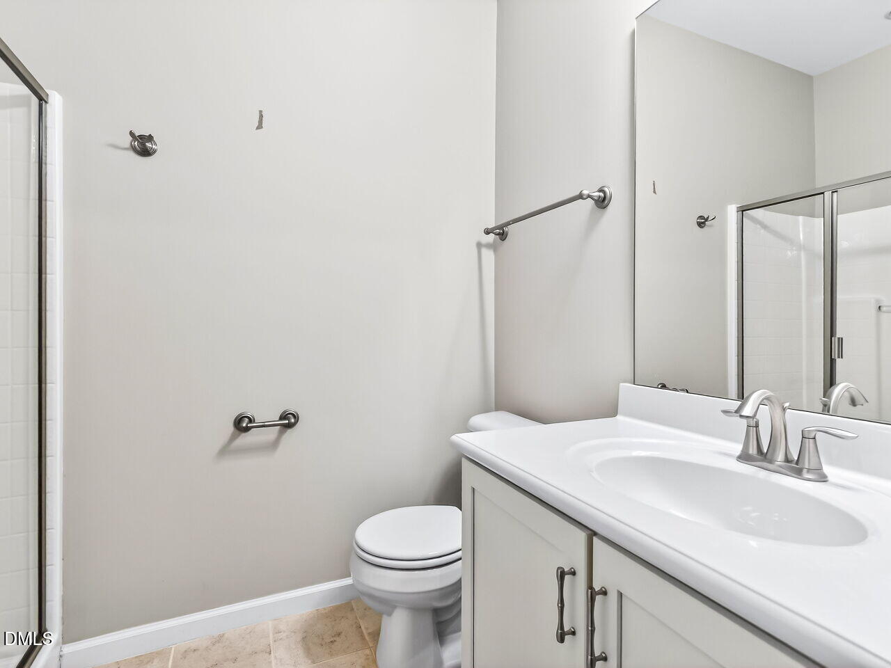5617 Wade Park Boulevard Raleigh, NC 27607 - Photo 27 of 31 027-1280x960-bathroom