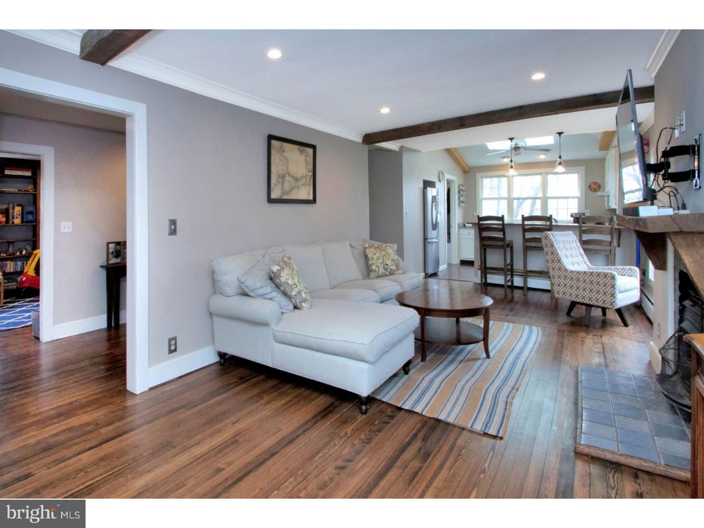 22 Elm Ridge Road Pennington, NJ 08534 - Photo 7 of 25
