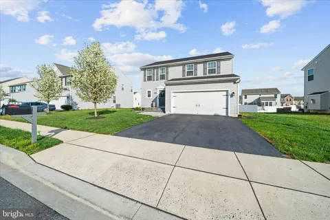 $460,000 | 146 Climbing Vine Avenue, Smyrna, DE 19977