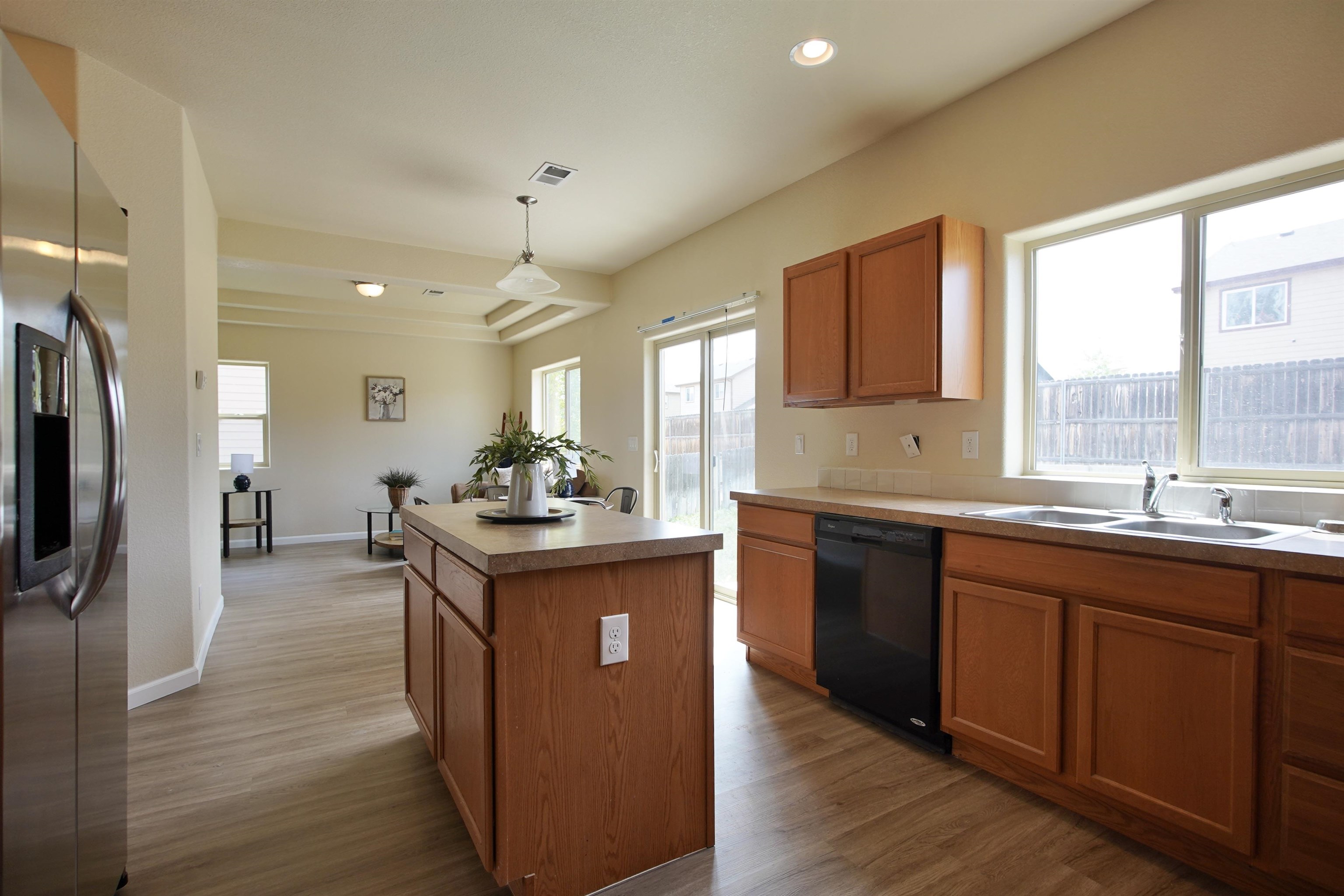 822 Discovery Street Mills, WY 82644 - Photo 3 of 42