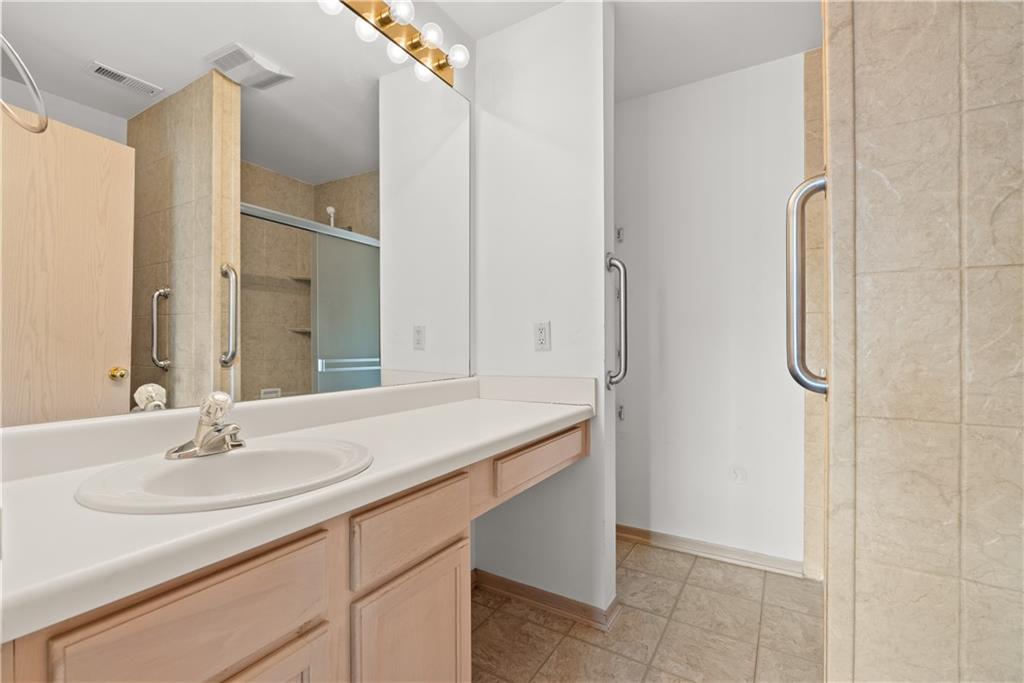 11388 South Pflumm Road Olathe, KS 66215 - Photo 14 of 21